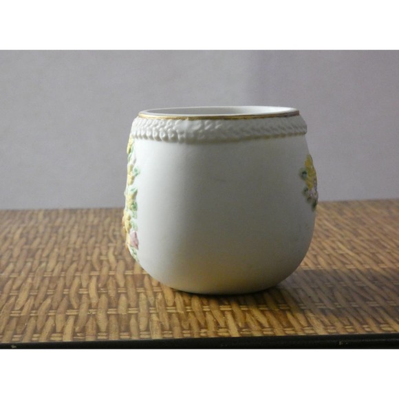 Vintage 1993 Lefton Egg Trinket Box *Missing Lid* - Picture 3 of 8